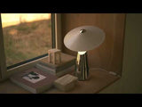 Тайдо | Хромована настільна лампа з регульованим плафоном і вимикачем Дизайн для людей
