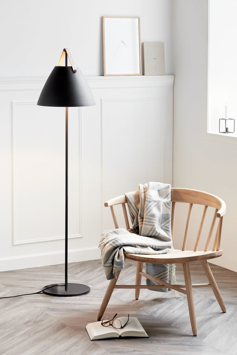 Strap | Floor Lamp | Black, Design For The People - ePlafoniera